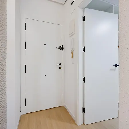 Elegante Y Acogedor טורבייחה